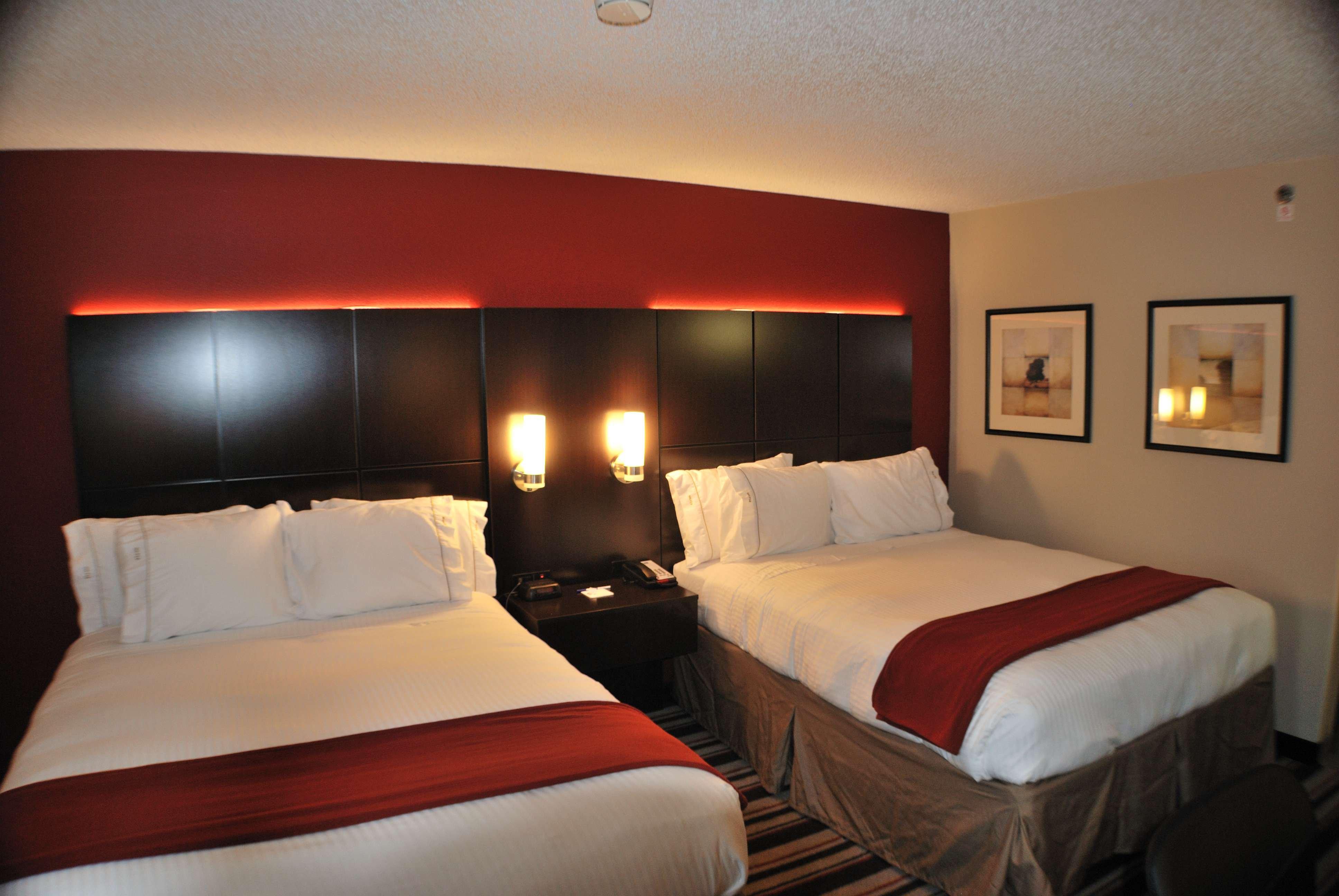 Holiday Inn Express Nashville W-I40, An Ihg Hotel Екстериор снимка